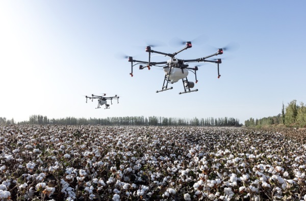 無人機應用哪些行業(yè)比較吃香?如何選擇適合自己的無人機行業(yè)(圖1) zb01.jpg