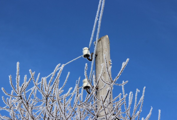 雨雪冰凍天氣無人機電力線路除冰神器,保障電網安全運行(圖2) bingx.jpg