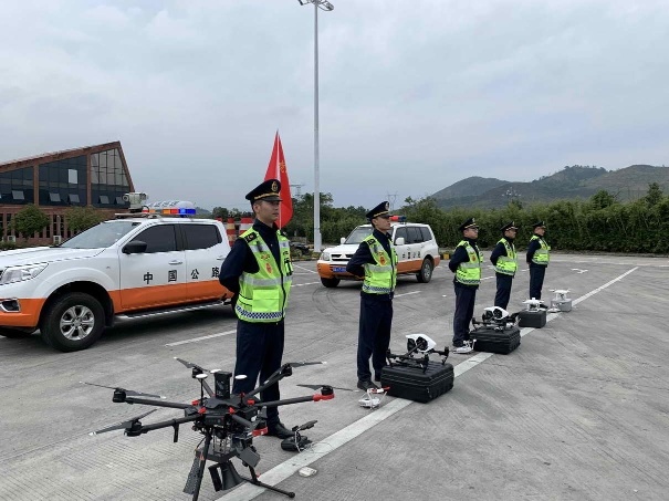 無人機24小時保障京珠北、樂廣北高速春運出行順暢(圖1)